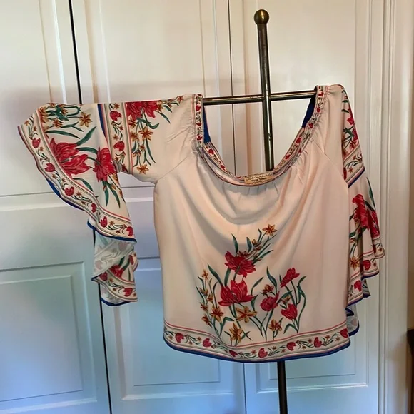 FLYING TOMATO OFF SHOULDER BLOUSE - Picture 4 of 14